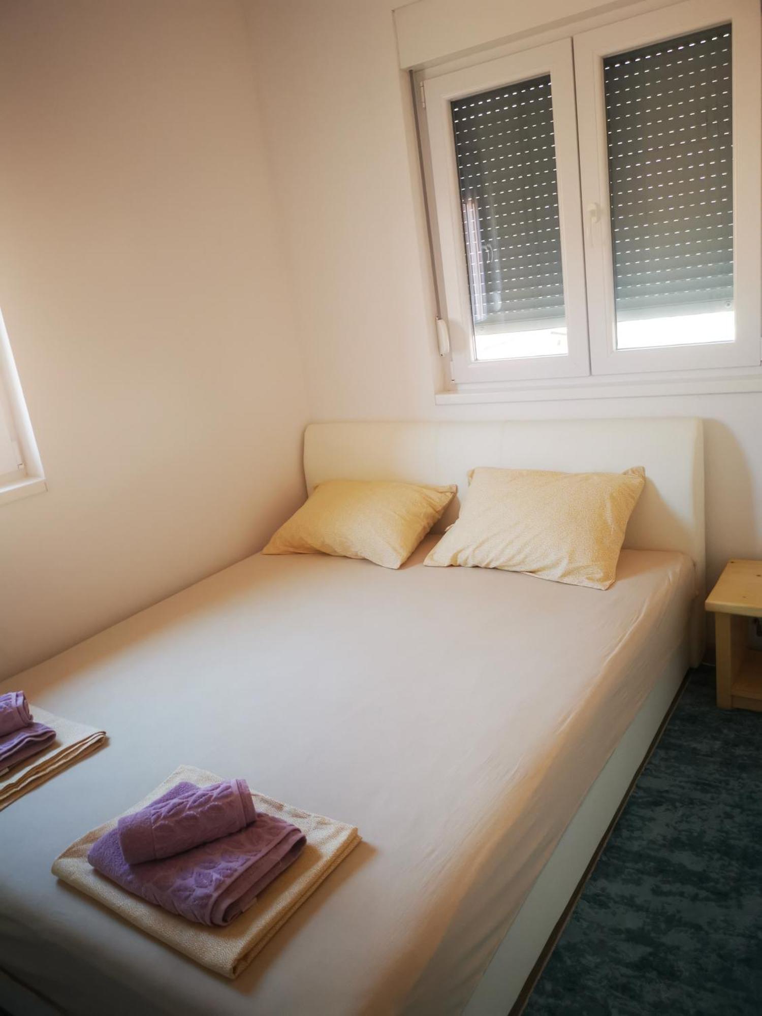 Apartman And Rooms Dream House Mostar Buitenkant foto