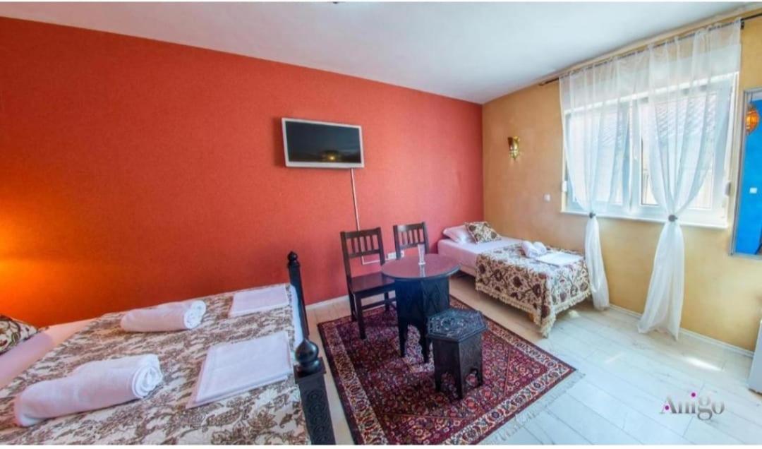 Apartman And Rooms Dream House Mostar Buitenkant foto